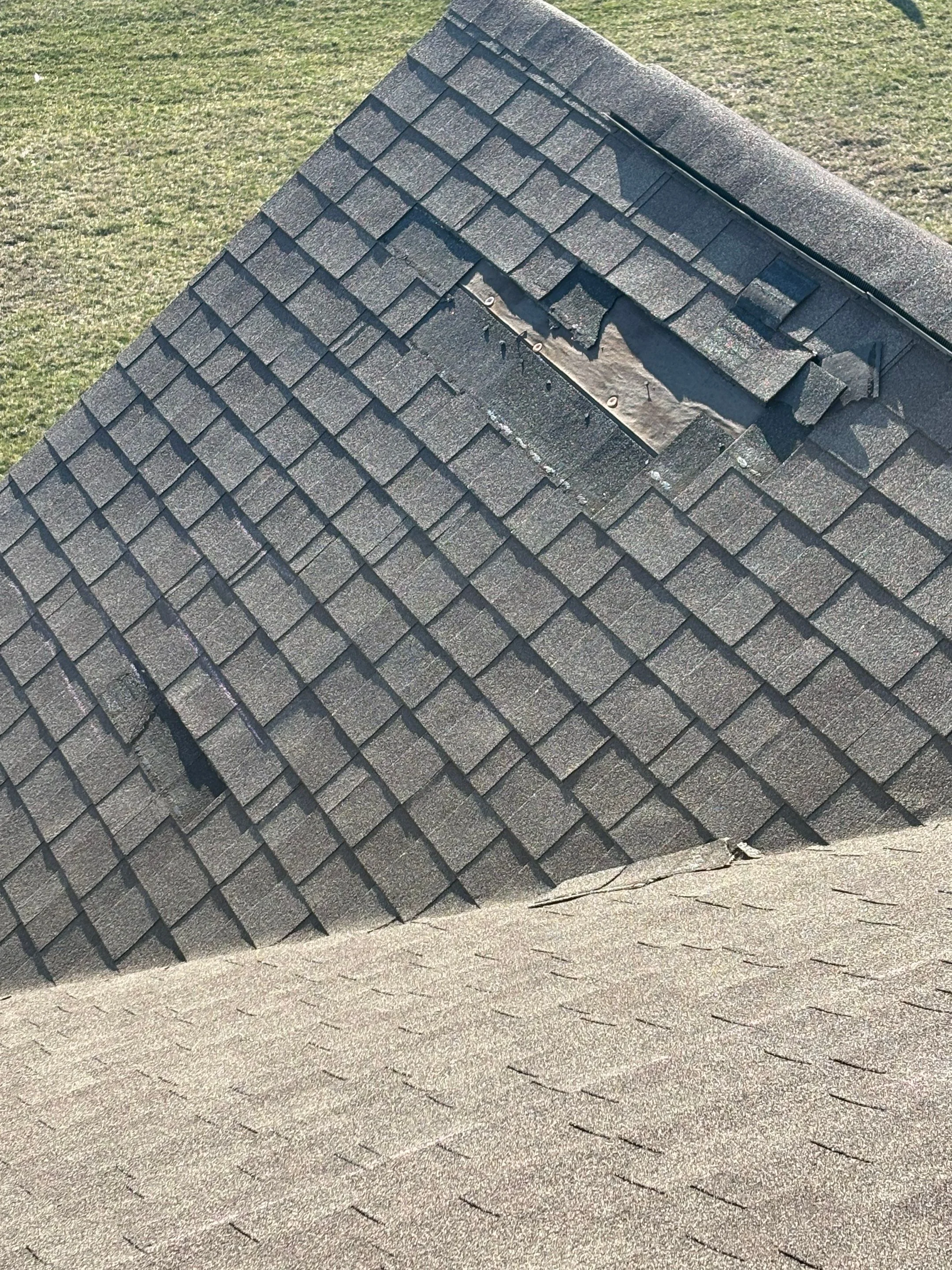 Single Ply vs Built Up Roofing: Which Lasts Longer in Pheasant Run?